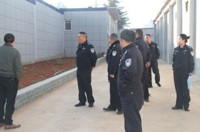 鹽源縣副縣長、公安局局長杜露一行到鹽源縣新建拘留所調(diào)研
