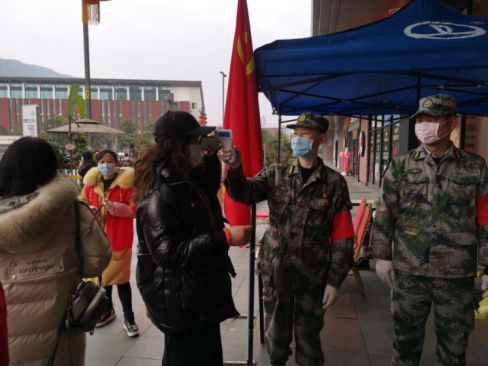 退役軍人李春朝.jpg
