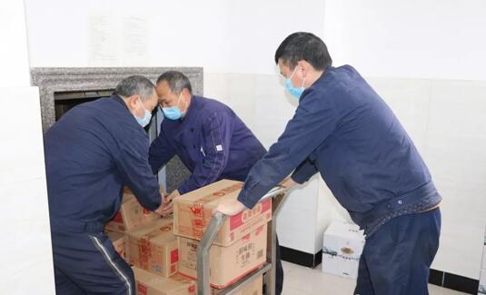 你沖鋒陷陣，我保駕護(hù)航