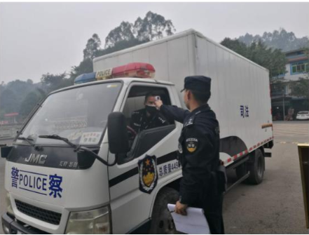 【戰(zhàn)疫前線】小車班的帥氣的逆行者