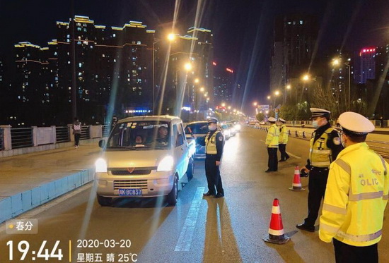 夜查行動圖一.jpg