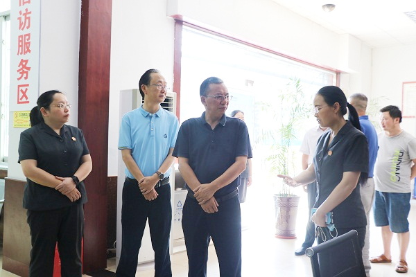 威遠(yuǎn)縣人大常委會(huì)調(diào)研縣法院2022年上半年重點(diǎn)工作1.JPG