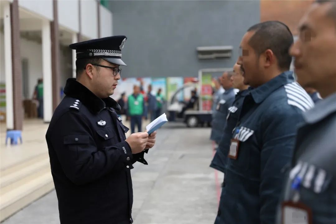愈心者，育新人