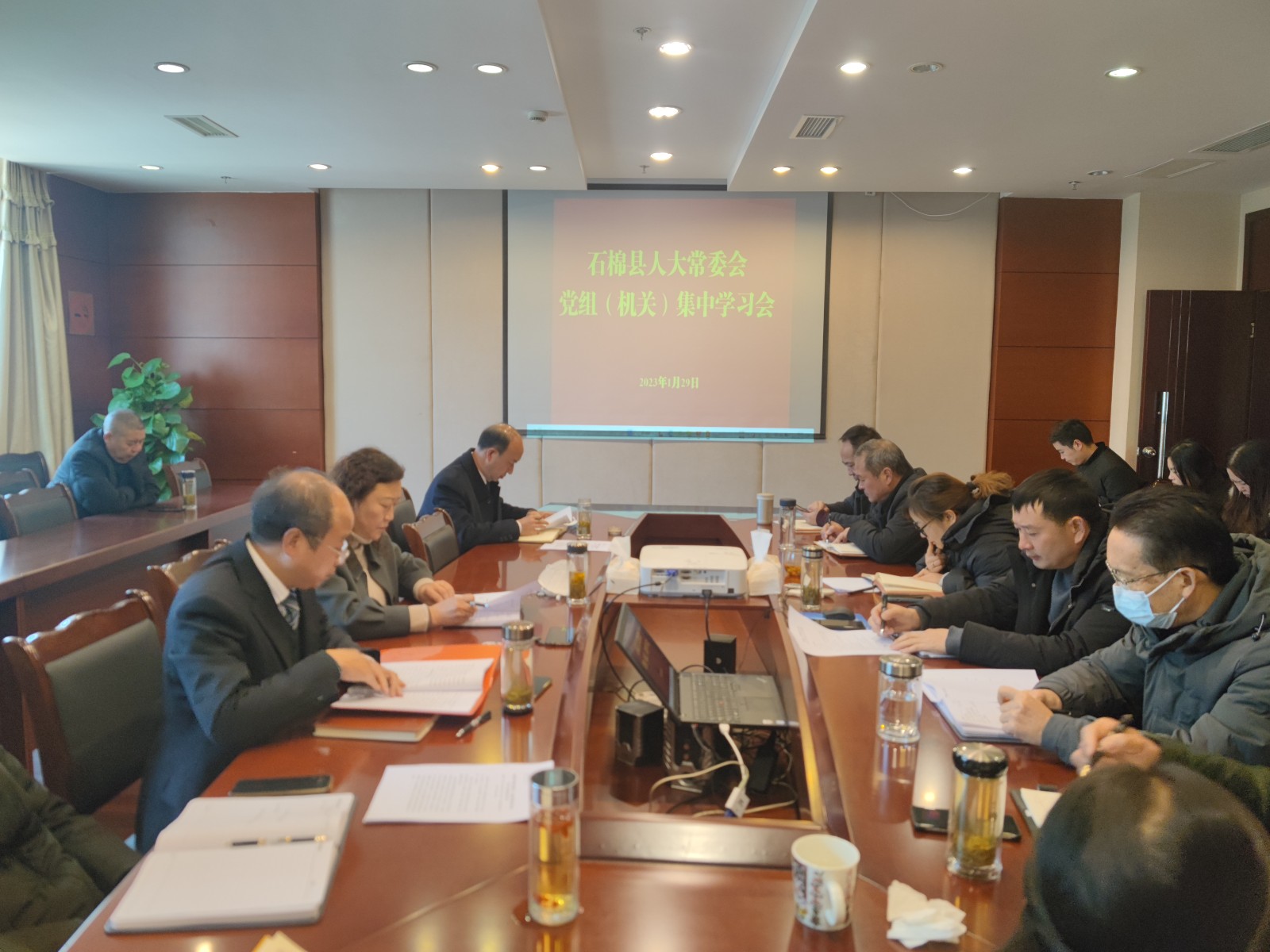 003組織集中學習，安排部署今年重點工作.jpg