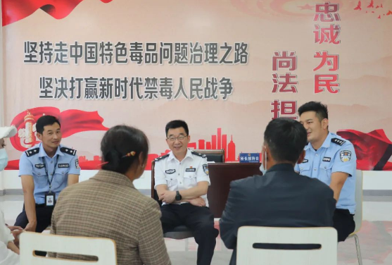 為民辦實(shí)事---“三方”會見 只為“浪子”回頭