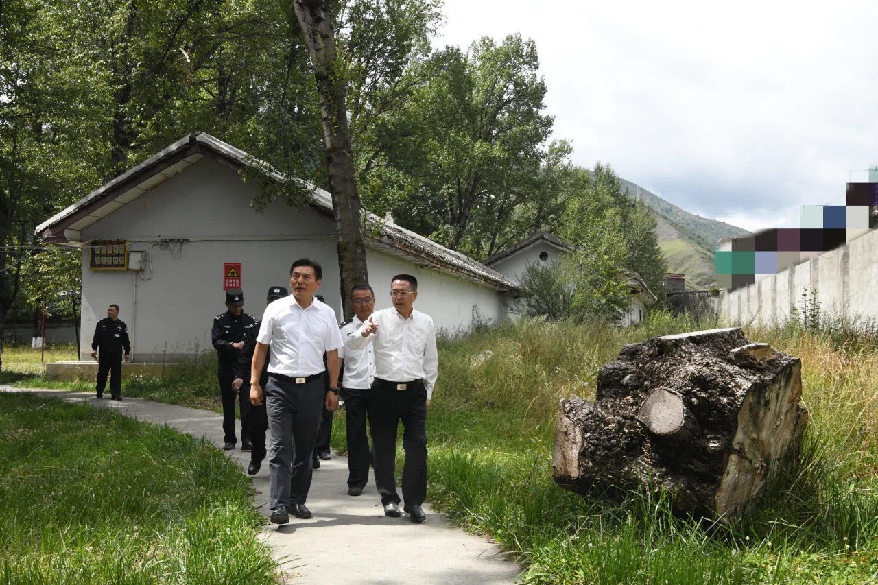 四川省廳黨委委員、局黨委書記、局長陳志林到甘孜監(jiān)獄開展督導(dǎo)調(diào)研